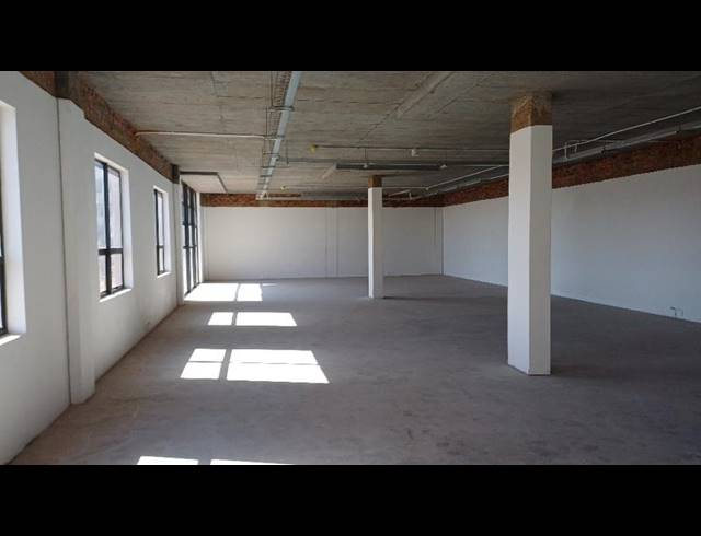 INDUSTRIAL PROPERTY TO RENT IN HIGHVELD